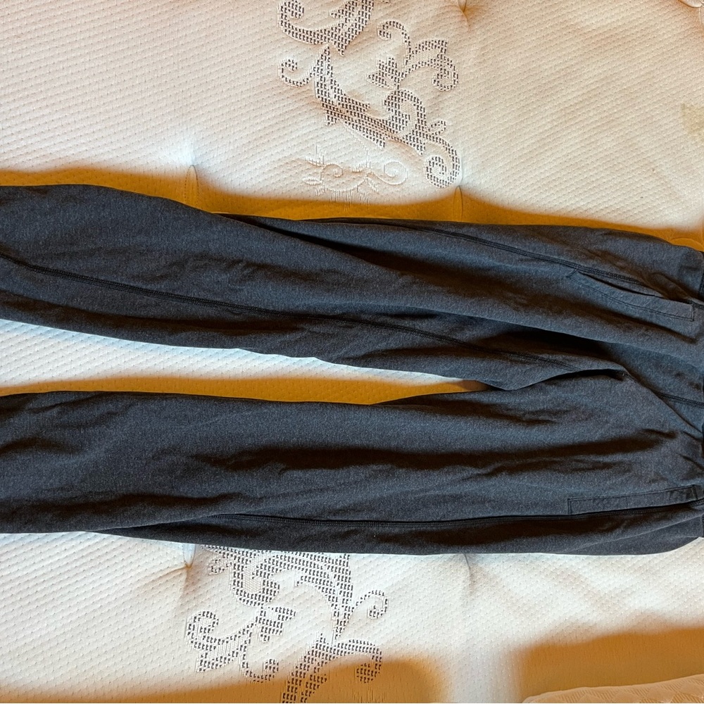 Lulu lemon joggers